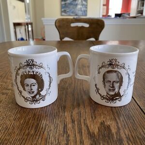 Vintage Lot of 2 Coffee Mug Queen Elizabeth Silver Jubilee 1977 Commemorative